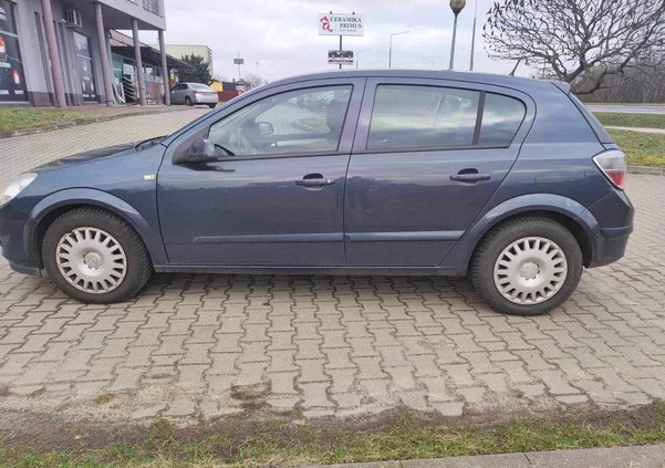 Opel Astra cena 13500 przebieg: 311723, rok produkcji 2008 z Radom małe 37